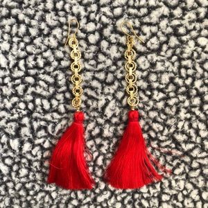 Boutique Shop • Chained Tassle Earrings • Red/Gold